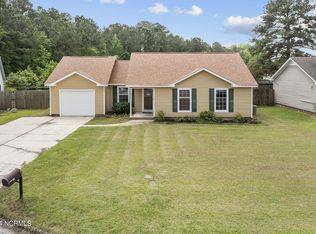 109 Saddle Ridge Ct, Jacksonville, NC 28540