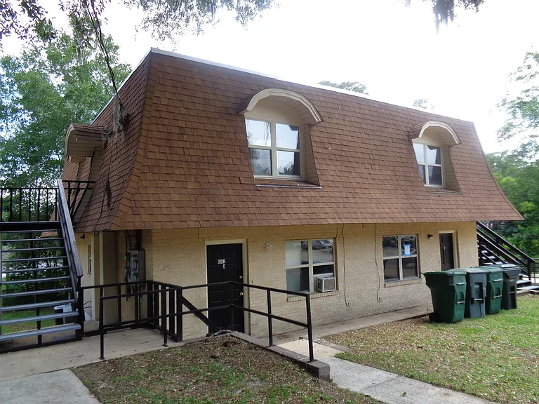 6567 Park Ave — Photo 13