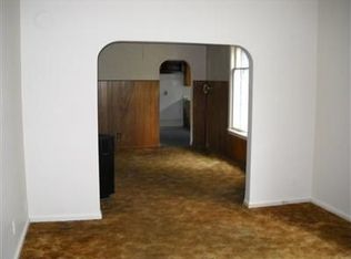 126 W Broadway Ave, Scottville, MI 49454