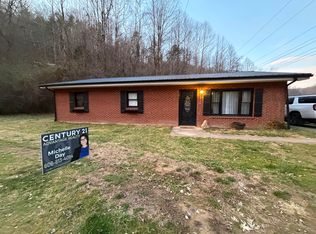 33 Saint Thomas Dr, Hazard, KY 41701