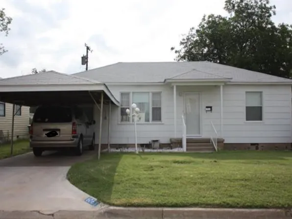 606 SW 26th Pl, Lawton, OK 73505