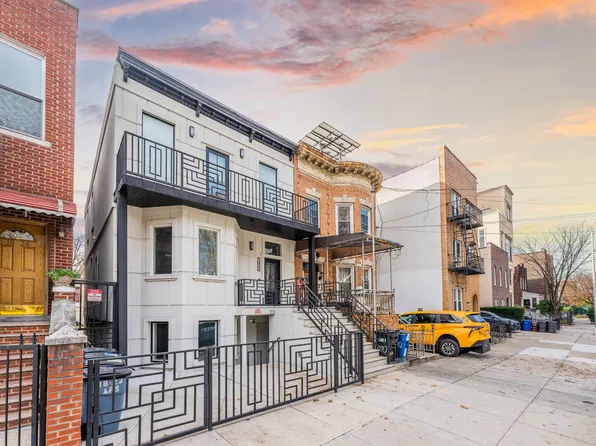 18-22 Astoria Park South image 1 of 16