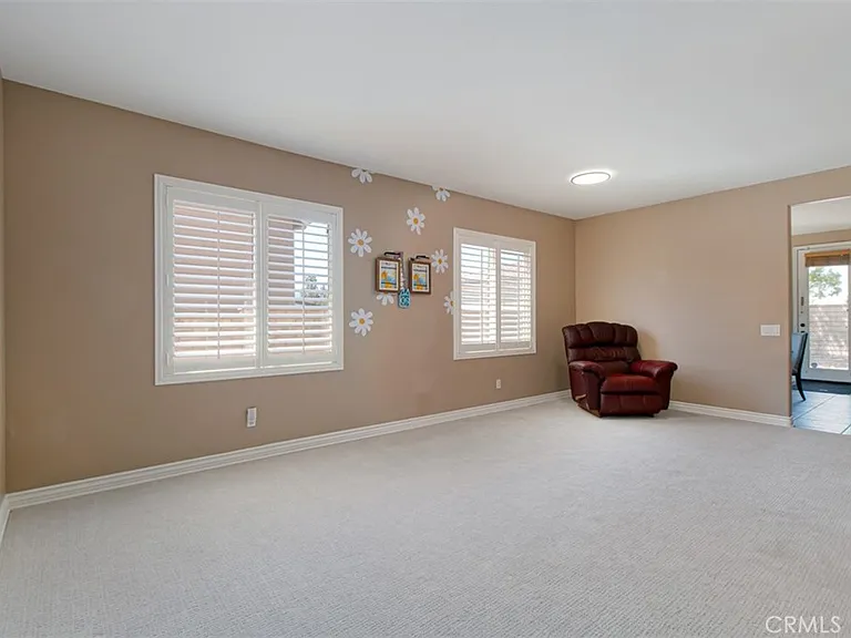 29315 Sequoia Rd — Photo 16