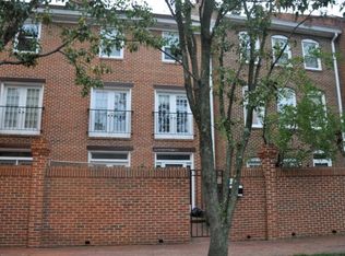 4102 11th St N, Arlington, VA 22201