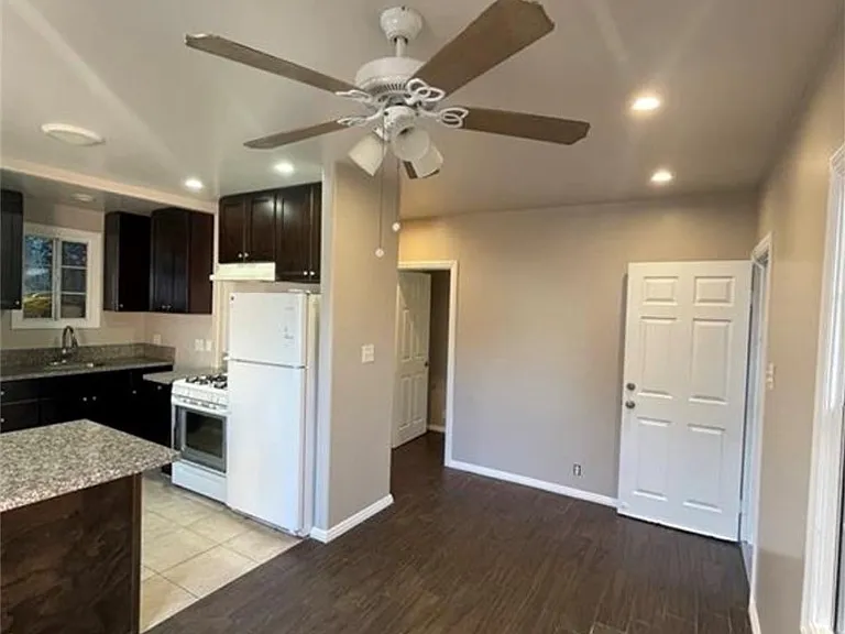 590 W 3rd St — Photo 3