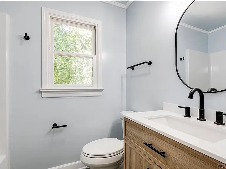 2110 Deer Meadow Ln — Photo 11