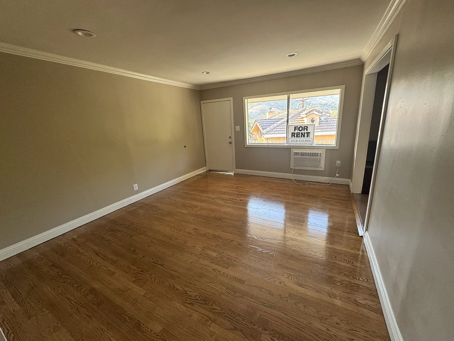 1 bed, 650 sqft, $2,195 — Photo 3