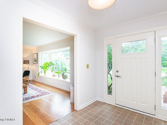 4th image of 3707 Old Brownsboro Hills Rd