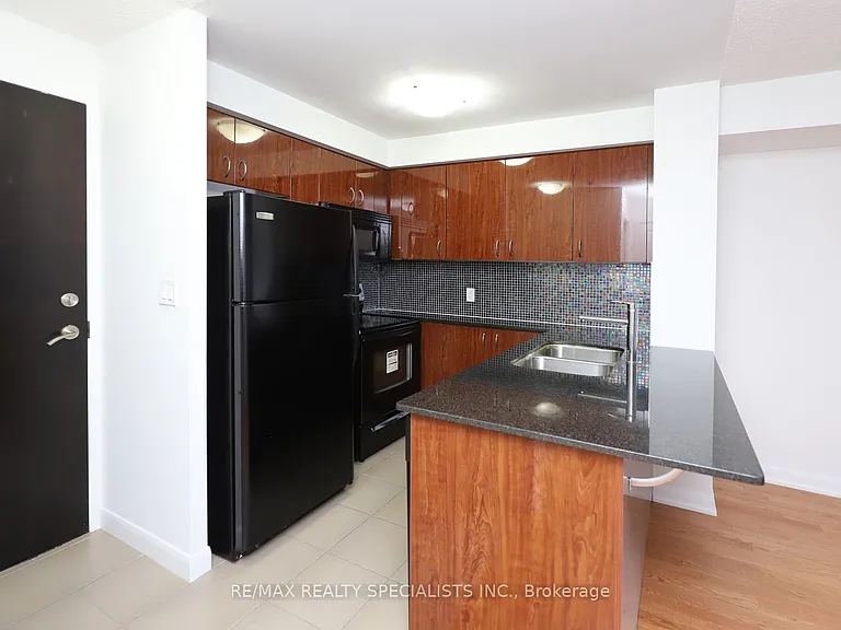 5791 Yonge St #706 — Photo 7