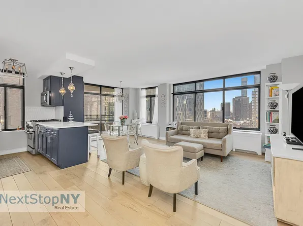400 E 70th St APT 2501, New York, NY 10021