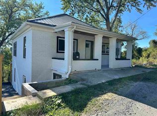 114 Pine St, Fairmont, WV 26554