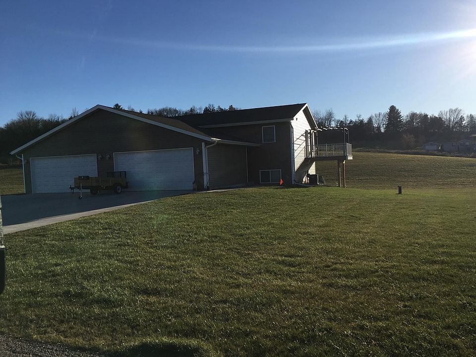 1st image of W19865 Meadow Ln
