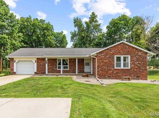 3910 State Route 15, Freeburg, IL 62243