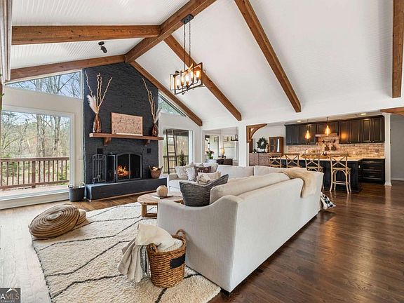 5th image of 13335 Providence Rd