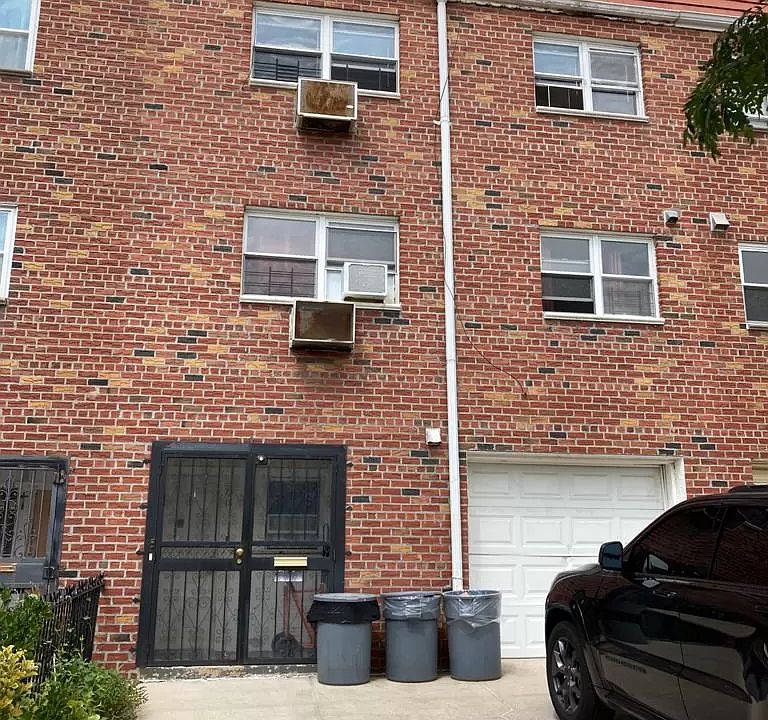 1st image of 77-15 30th Ave