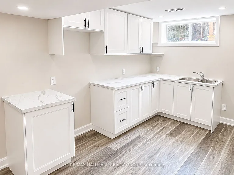 1926 Celeste Way — Photo 12
