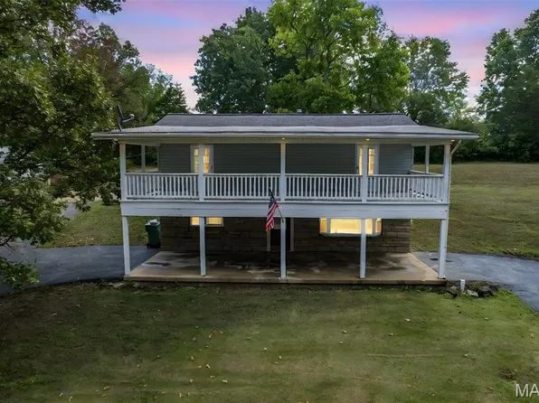 2714 Ganymedes Ct, De Soto, MO 63020