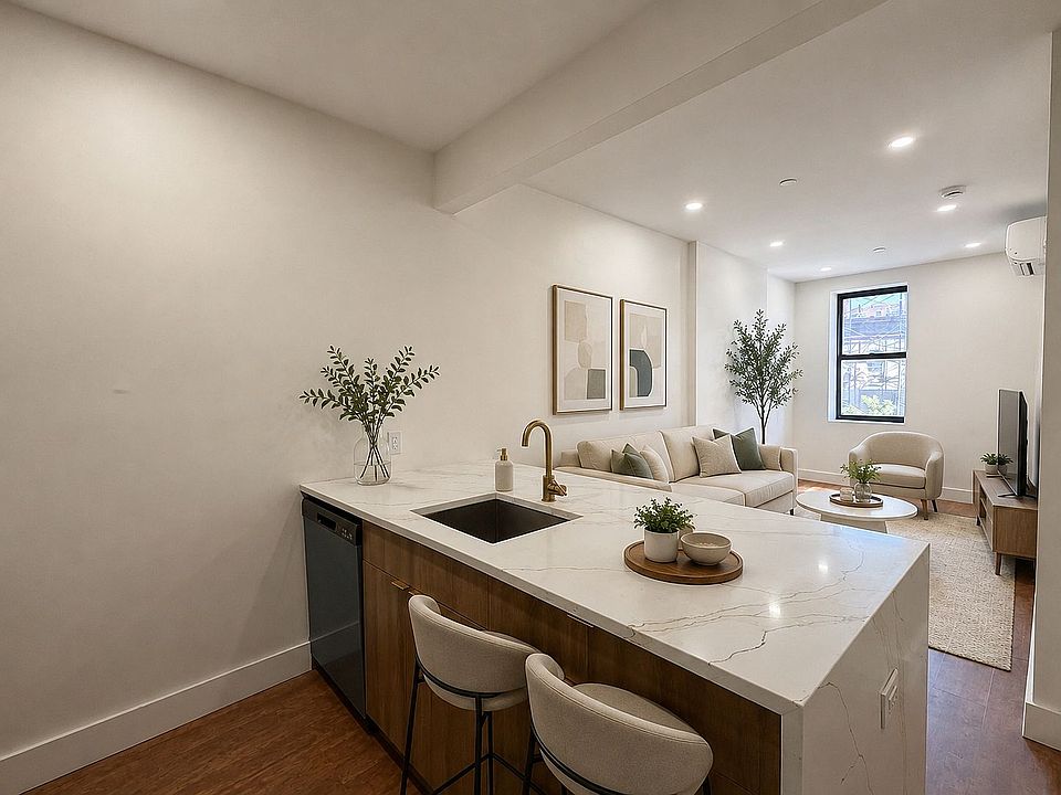 1st image of 5102 5th Ave #304