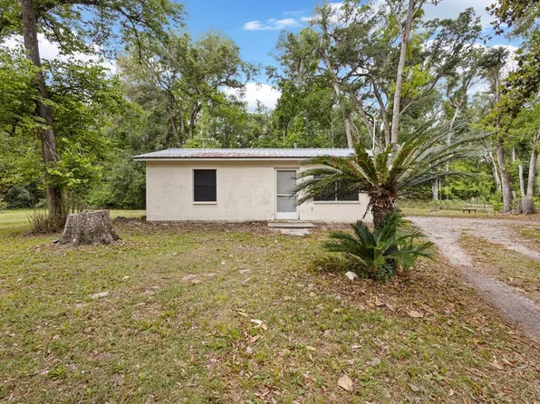 67 NE 717th St, Old Town, FL 32680