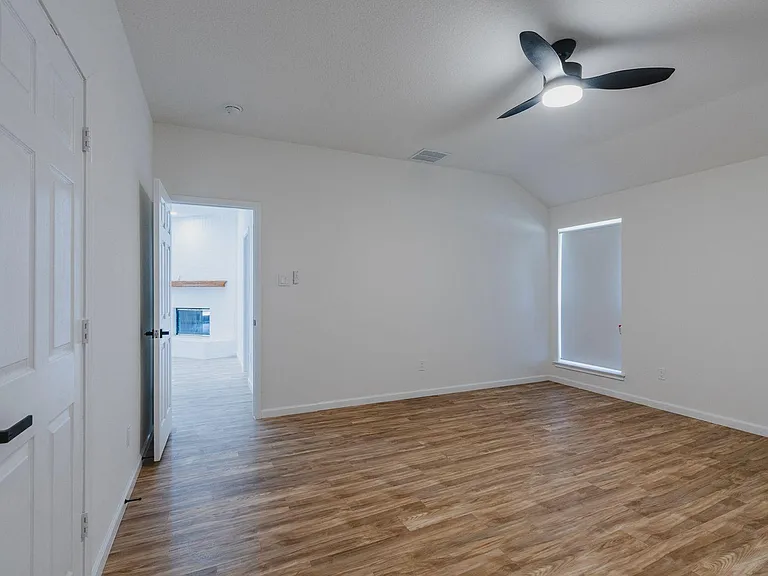 8805 Barton Creek Dr — Photo 18