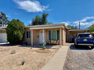 612 Grove St NE, Albuquerque, NM 87108