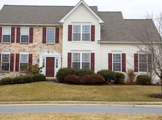 221 Montpelier Dr, Downingtown, PA 19335