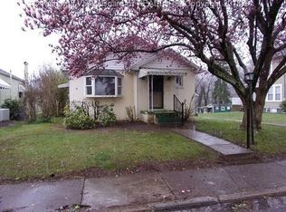 2213 W Virginia Ave, Dunbar, WV 25064
