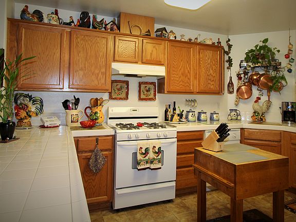 Nice size kitchen