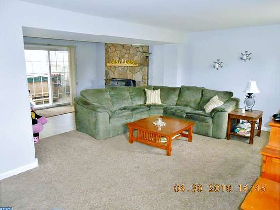 5th image of 3 Nola Ln