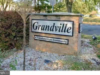 212 Silver Ct, Hamilton, NJ, 08690