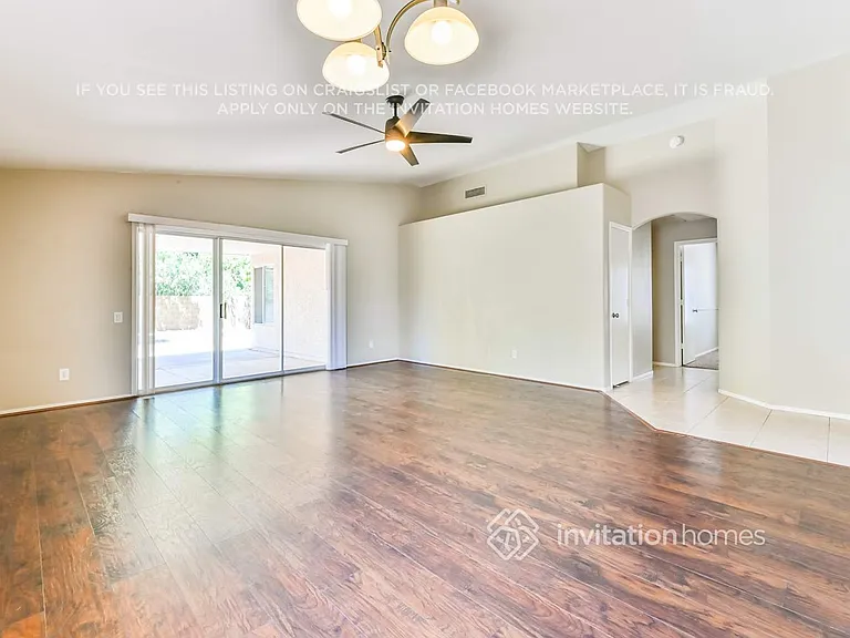 706 S Golden Key St — Photo 6