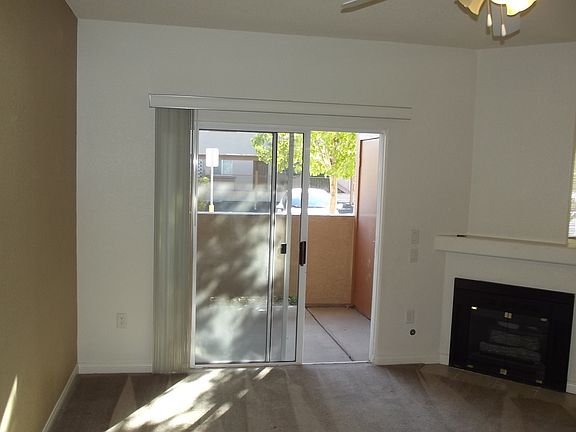 4th image of 1050 E Cactus Ave Unit 1098