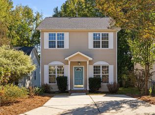 318 Glaston Ct, Apex, NC 27502