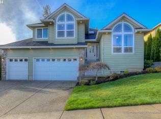 1512 SE 32nd St, Troutdale, OR 97060
