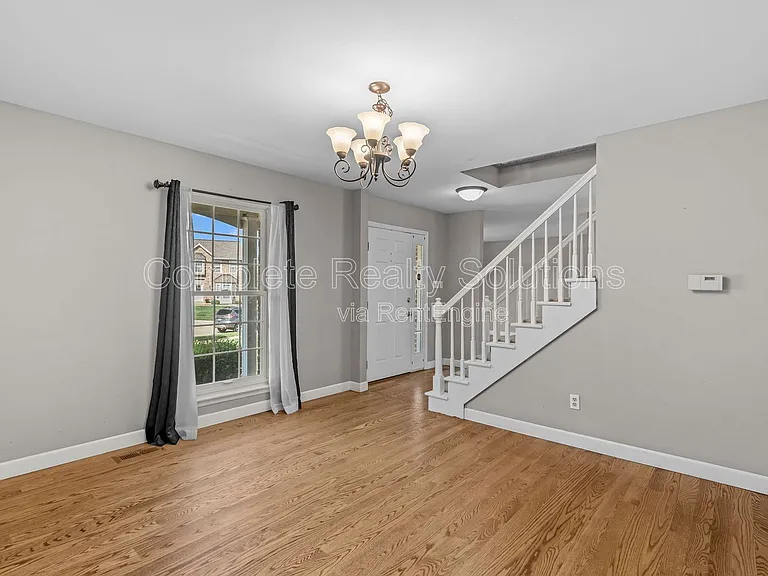 16610 Green Needle Ct — Photo 32
