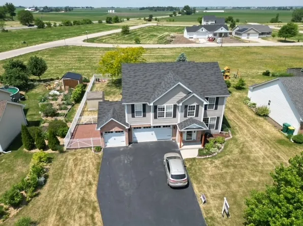 637 S Inverness St, Maple Park, IL 60151