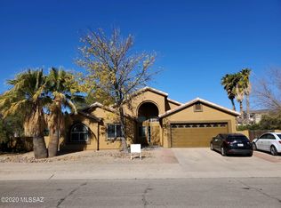 9257 E La Palma Dr, Tucson, AZ 85747
