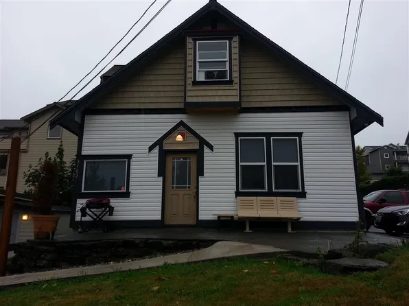 3702 Rucker Ave, Everett, WA 98201