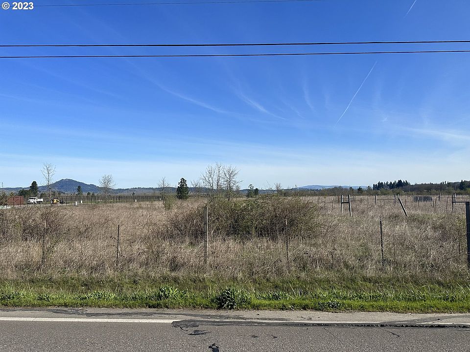 2nd image of Camas Swale Rd