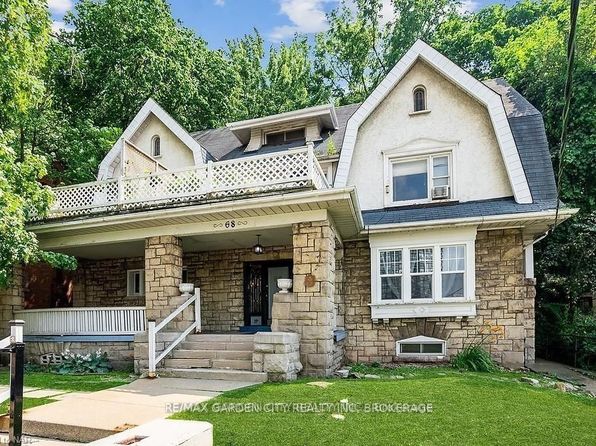 68 Arkledun Ave, Hamilton, ON L8N 2H8