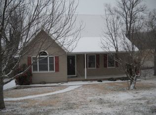 190 Augusta Cir, Glasgow, KY 42141