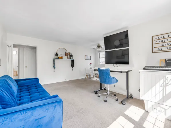 211-11 73rd Avenue image 4 of 11