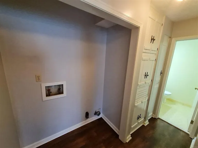1601 Cobblestone Ct — Photo 18
