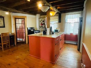 10 Lafayette St, Fairhaven, MA 02719