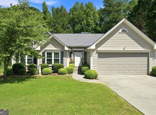 517 Huntgate Rd, Woodstock, GA 30189