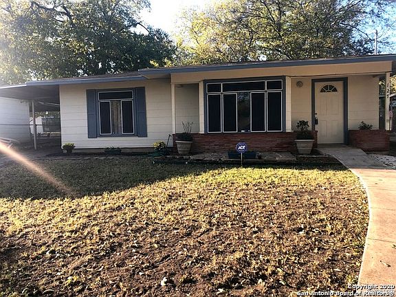 2nd image of 127 Oriole Ln
