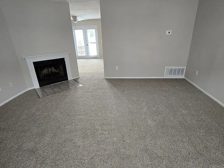 Stratford Chase Townhomes — Photo 39