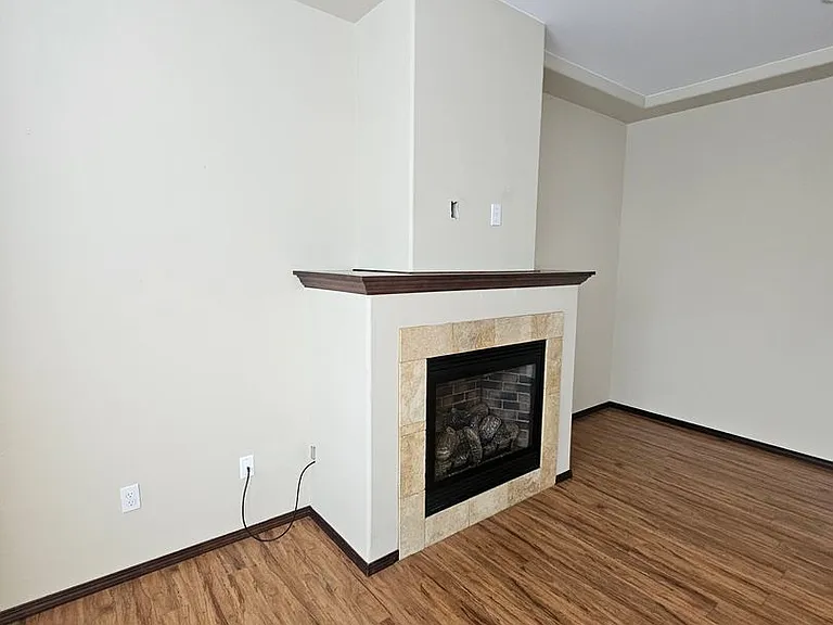 2606 N Columbia St — Photo 10