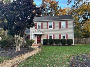 1949 Early Settlers Rd, North Chesterfield, VA 23235