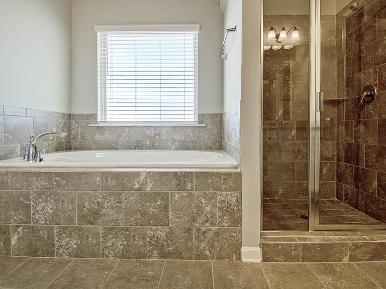 144 Reserve Pl — Photo 11